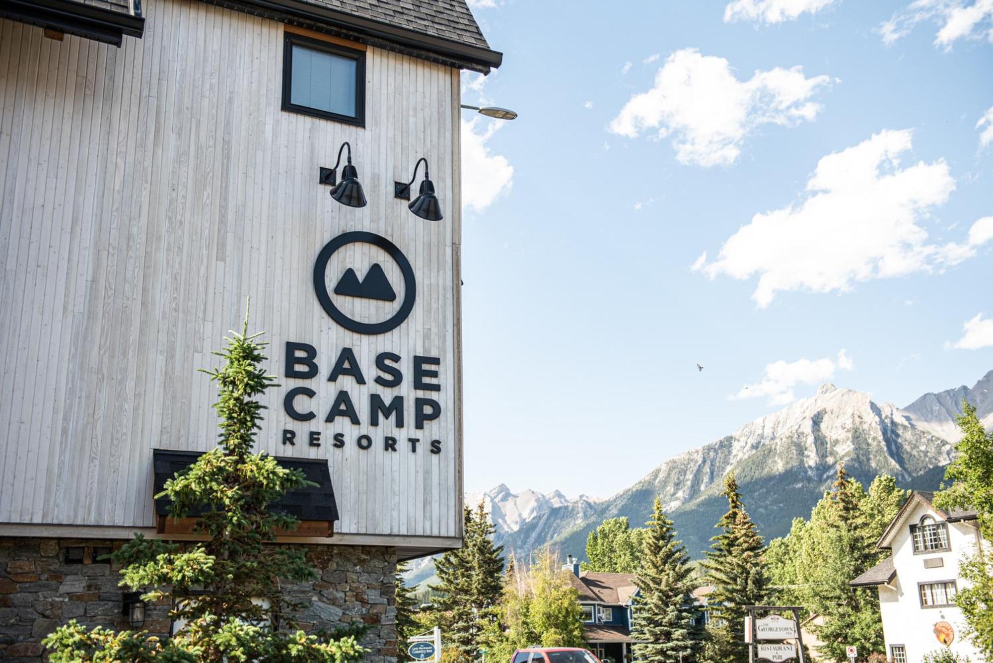 Basecamp Resorts Canmore Extérieur photo